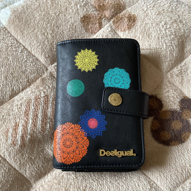 DESIGUAL(デシグアル)のDESIGUAL折財布　 レディースのファッション小物(財布)の商品写真