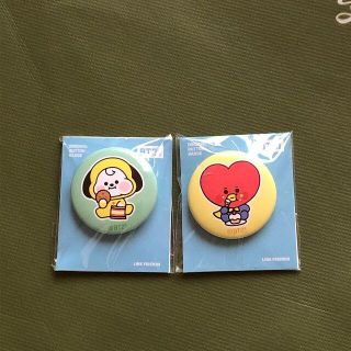 新品未開封 BT21 ファミリーマート　缶バッジ　TATA CHIMMY　(アイドルグッズ)