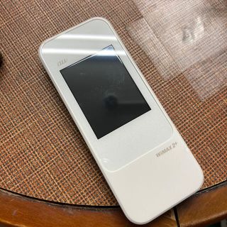 ファーウェイ(HUAWEI)のポケットwifi huawei w04(その他)