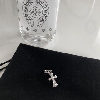 クロムハーツ(Chrome Hearts)のクロムハーツ18K WGベビーファットクロスパヴェダイヤ(ネックレス)