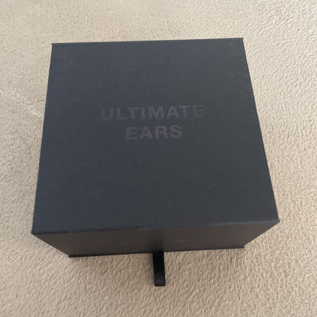 最終値下げUltimate ears UE live ユニバーサルiem スマホ/家電/カメラのオーディオ機器(ヘッドフォン/イヤフォン)の商品写真