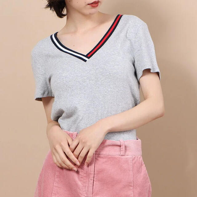 TOMMY HILFIGER - 新品✨タグ付き♪ トミーヒルフィガー Tシャツ 赤 ...