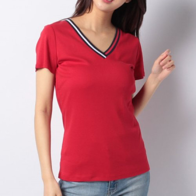 TOMMY HILFIGER(トミーヒルフィガー)の新品✨タグ付き♪ トミーヒルフィガー　Tシャツ　赤、グレーなど　SS、Sサイズ レディースのトップス(Tシャツ(半袖/袖なし))の商品写真