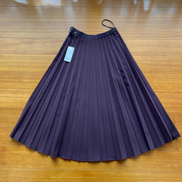 UNIQLO(ユニクロ)のユニクロ　プリーツミディスカート レディースのスカート(ロングスカート)の商品写真