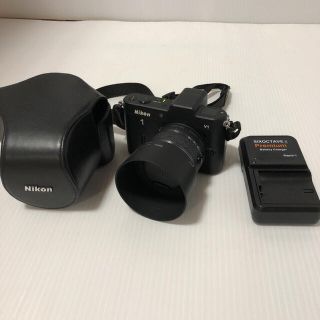 ニコン(Nikon)のNikon NIKON 1 V1 レンズキット BLACK(ミラーレス一眼)