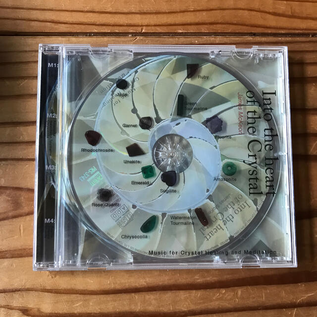 クリスタル・ヒーリング　CD エンタメ/ホビーのCD(ヒーリング/ニューエイジ)の商品写真