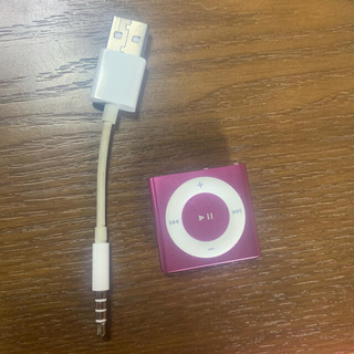 アイポッド(iPod)のiPod shuffle 第４世代　2GB 濃いピンク(ポータブルプレーヤー)