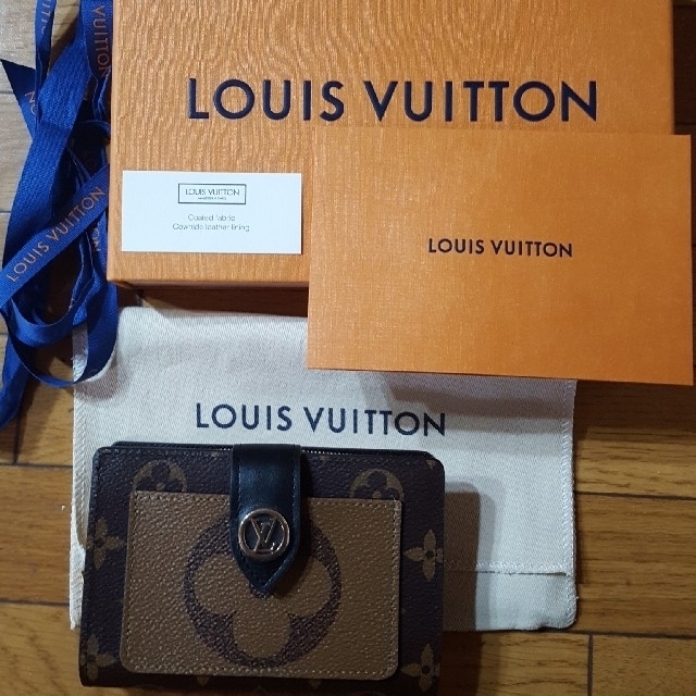 LOUIS VUITTON(ルイヴィトン)のM様 専用ルイヴィトン ポルトフォイユジュリエット モノグラム 新品未使用 レディースのファッション小物(財布)の商品写真