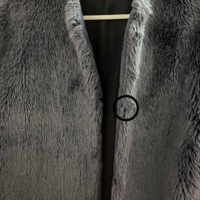 H.P.FRANCE(アッシュペーフランス)のdearie dada フェイクファーコート　ブルー レディースのジャケット/アウター(毛皮/ファーコート)の商品写真