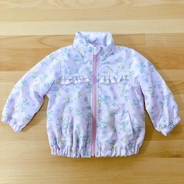 Branshes(ブランシェス)の《美品》 ブランシェス 花柄 ウィンドブレーカー キッズ/ベビー/マタニティのキッズ服女の子用(90cm~)(ジャケット/上着)の商品写真