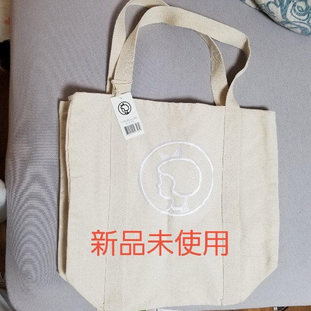 Irma イヤマ刺繍トートバッグ オーガニックコットン デンマーク　re-bag レディースのバッグ(トートバッグ)の商品写真