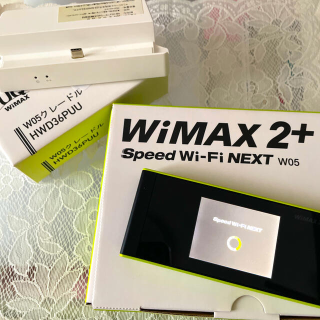 au(エーユー)のWiMAX2＋ スマホ/家電/カメラのスマートフォン/携帯電話(その他)の商品写真