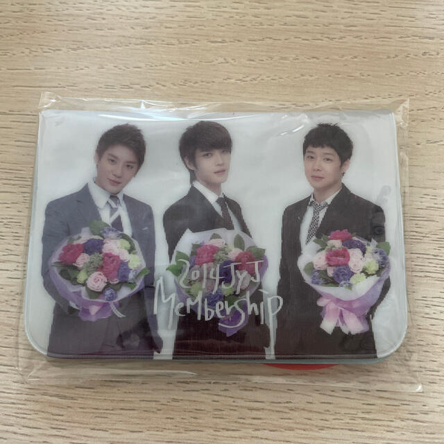 新品レア！！2014 JYJ Membership カードケース　止めゴム付 エンタメ/ホビーのCD(K-POP/アジア)の商品写真