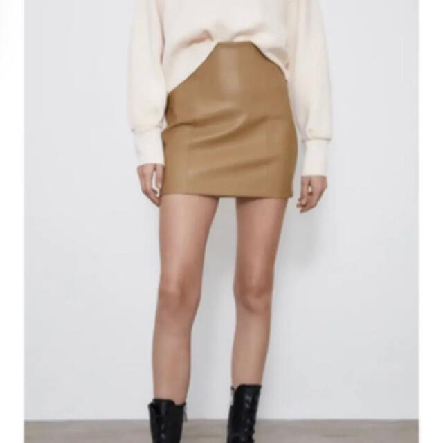 ZARA(ザラ)のZARA レザー風ミニスカート レディースのスカート(ミニスカート)の商品写真