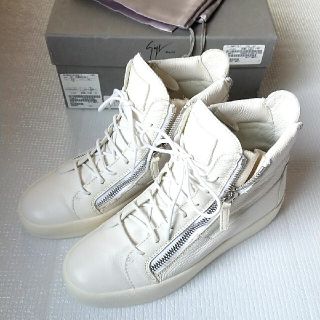 ジュゼッペザノッティ(GIUZEPPE ZANOTTI)のGIUSEPPE ZANOTTI  新品 ハイカットスニーカー  42 ホワイト(スニーカー)