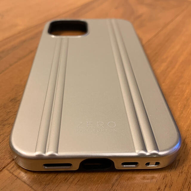 ZERO HALLIBURTON(ゼロハリバートン)の【超美品】ZERO HALLIBURTON iPhone12/12Proケース スマホ/家電/カメラのスマホアクセサリー(iPhoneケース)の商品写真