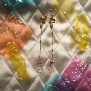 ロキエ(Lochie)の064＼vintage beads earring(イヤリング)