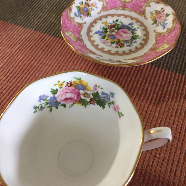 ROYAL ALBERT(ロイヤルアルバート)のリリア様専用 インテリア/住まい/日用品のキッチン/食器(食器)の商品写真