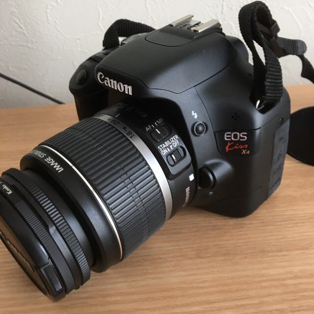 Canon(キヤノン)のCanon EOS Kiss X4ダブルズームキット！バッグ付き スマホ/家電/カメラのカメラ(デジタル一眼)の商品写真