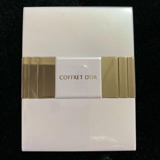 コフレドール(COFFRET D'OR)のコフレドール　アイシャドウ　(アイシャドウ)