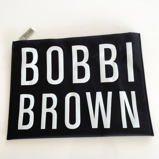 BOBBI BROWN(ボビイブラウン)のBOBBI BROW ノベルティポーチ レディースのバッグ(その他)の商品写真