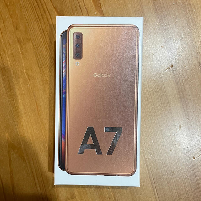 スマホ/家電/カメラGalaxy A7 新品未使用 未開封