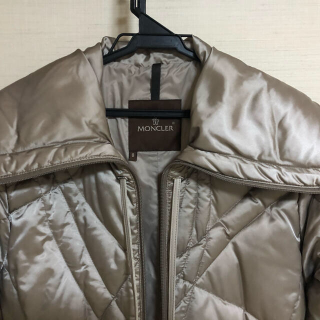 MONCLER(モンクレール)のモンクレールダウンジャケット レディースのジャケット/アウター(ダウンジャケット)の商品写真