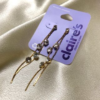 クレアーズ(claire's)の《新品》claire's ゴールドピアス(ピアス)