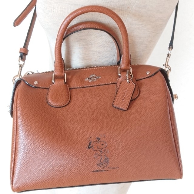 COACH F37272ｽﾇｰﾋﾟｰﾌﾟﾘﾝﾄﾚｻﾞｰﾍﾞﾈｯﾄ ﾐﾆｻｯﾁｪﾙ