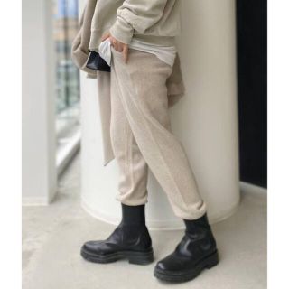 アパルトモンドゥーズィエムクラス(L'Appartement DEUXIEME CLASSE)のL'Appartement 最終価格　新品 Knit PANTS キャメル(カジュアルパンツ)