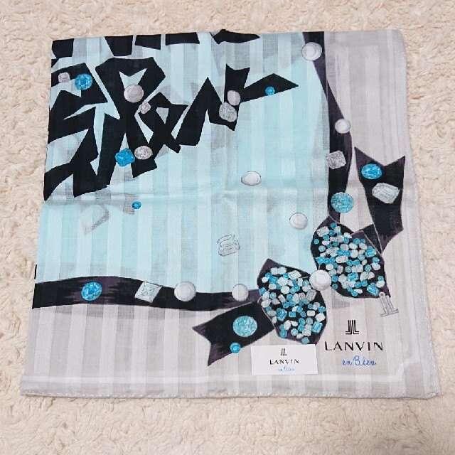 LANVIN en Bleu(ランバンオンブルー)の《未使用》LANVIN ハンカチ レディースのファッション小物(ハンカチ)の商品写真