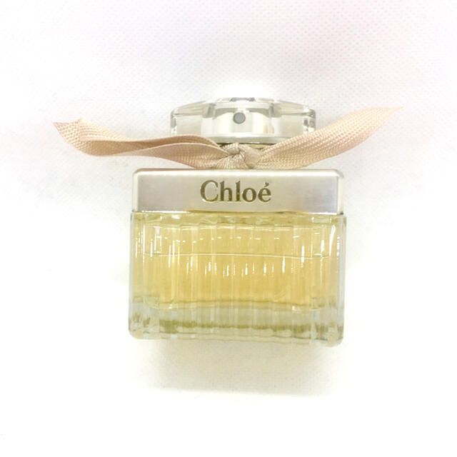 Chloe(クロエ)のクロエ　香水　50ml （箱無し） コスメ/美容の香水(香水(女性用))の商品写真