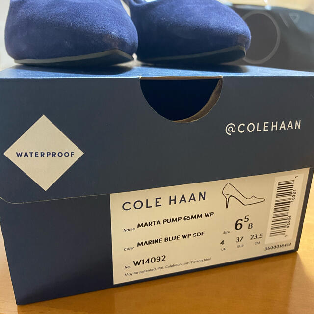 Cole Haan(コールハーン)のCOLEHAANスウェードパンプスネイビー23.5cm レディースの靴/シューズ(ハイヒール/パンプス)の商品写真