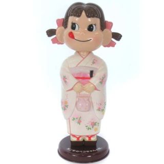 アザー(other)の美品 不二家のペコちゃん人形 着物 白 2004年 ペコちゃんお楽しみ袋 首振り(その他)