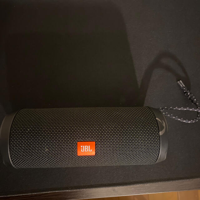 Flip(フリップ)のJBL Flip4 スマホ/家電/カメラのオーディオ機器(スピーカー)の商品写真