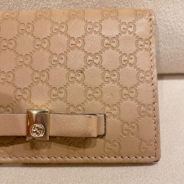 Gucci(グッチ)のGUCCI パスケース ピンクベージュ 名刺入れ レディースのファッション小物(名刺入れ/定期入れ)の商品写真