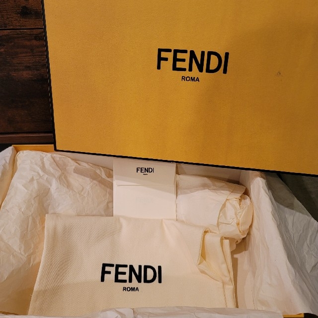 FENDI(フェンディ)のFENDI　Dior　セット メンズの靴/シューズ(スニーカー)の商品写真