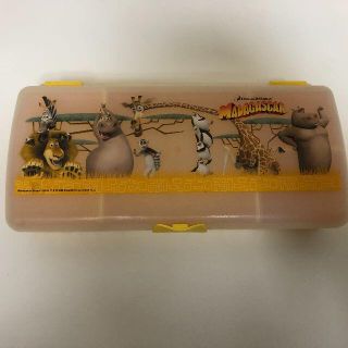 【新品未使用】Tupperware ランチボックス マダガスカル 送料無料(弁当用品)