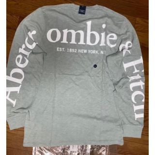 アバクロンビーアンドフィッチ(Abercrombie&Fitch)の《新品》　タイムセール　アバクロ　ビックバックロゴ　ロングTシャツ　g(Tシャツ/カットソー(七分/長袖))