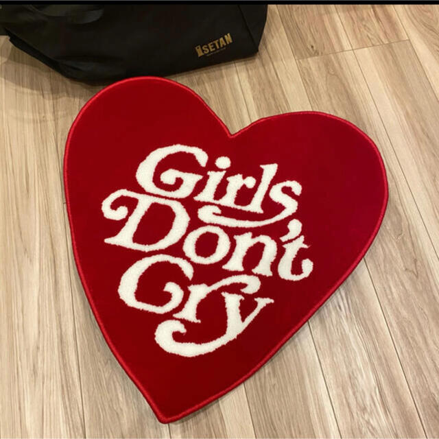 Girls Don't Cry 伊勢丹新宿 VERDY ラグ マット