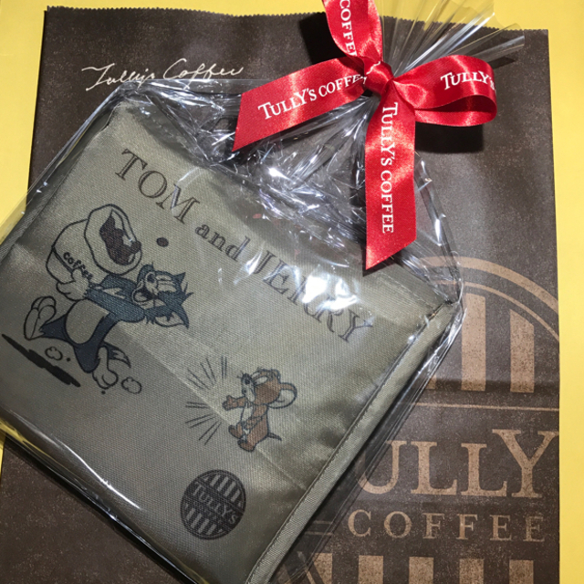 TULLY'S COFFEE(タリーズコーヒー)の【匿名配送☆新品】キャリーバー装置OK含むマイバッグ★２個セット エンタメ/ホビーのおもちゃ/ぬいぐるみ(キャラクターグッズ)の商品写真