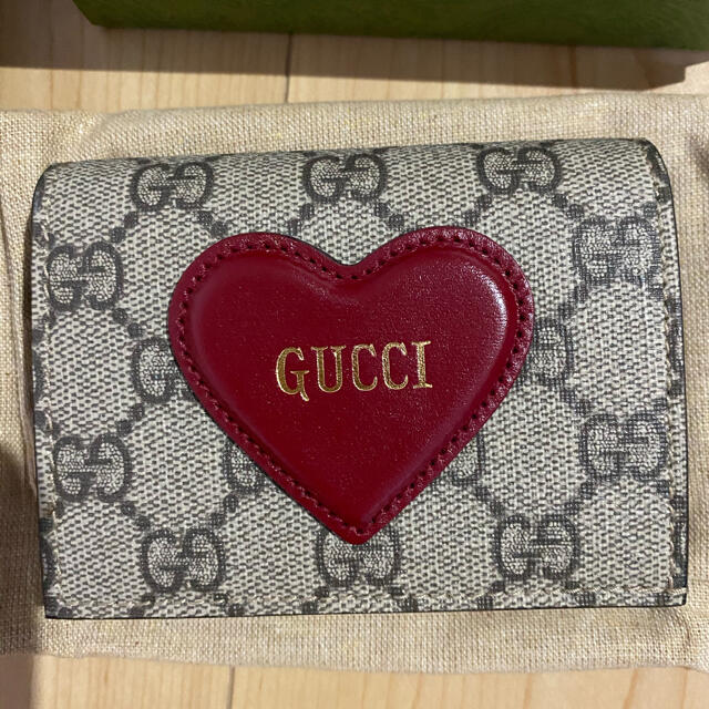 良好品】 Gucci - GUCCI バレンタインデー限定 折りたたみ財布 財布