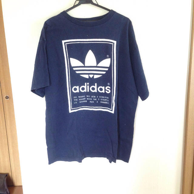 adidas(アディダス)のアディダス ビッグTシャツ メンズのトップス(Tシャツ/カットソー(半袖/袖なし))の商品写真