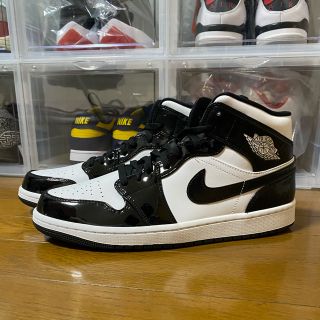 ナイキ(NIKE)のナイキ　エアジョーダン1 MID(スニーカー)