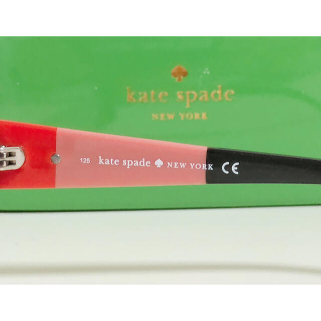 kate spade new york(ケイトスペードニューヨーク)の超美品☆送料無料☆katespadeケイトスペードサングラス☆ケース、クロス付☆ レディースのファッション小物(サングラス/メガネ)の商品写真