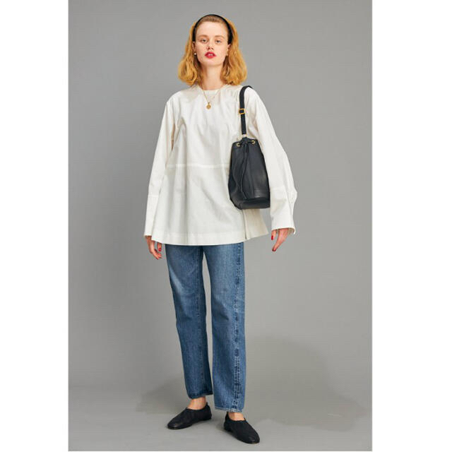 シンゾーン　ブラウス　FLARE BLOUSE ネイビー34