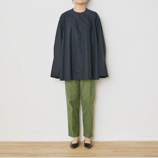 シンゾーン(Shinzone)のFLARE BLOUSE ネイビー34(シャツ/ブラウス(長袖/七分))