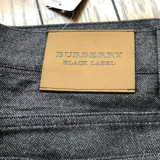 BURBERRY BLACK LABEL(バーバリーブラックレーベル)の【美品】バーバリーブラックレーベル　ジーンズ　79サイズ メンズのパンツ(デニム/ジーンズ)の商品写真