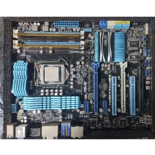 ASUS p8z68-v pro/gen3 core i7 2600k 8GB