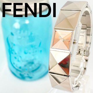 フェンディ(FENDI)の15 FENDI時計　レディース腕時計　新品電池　ブレスレット(腕時計)